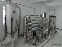 如何正確維護實驗室超純水機